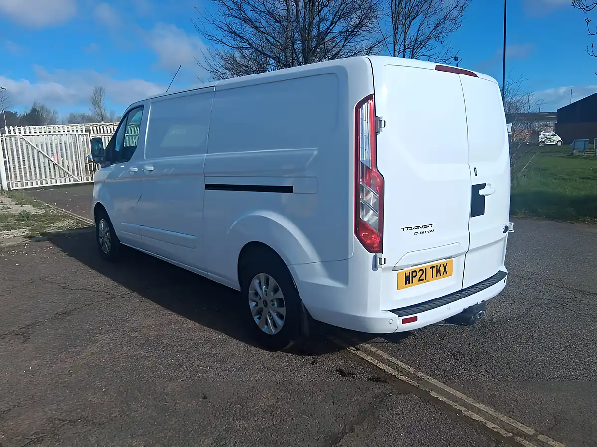 Used 2021 Ford Transit Custom Limited White - Interior and Exterior details 3