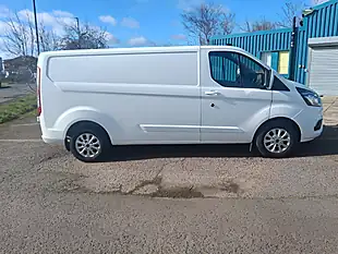 Used 2021 Ford Transit Custom Limited White - Interior and Exterior details 6