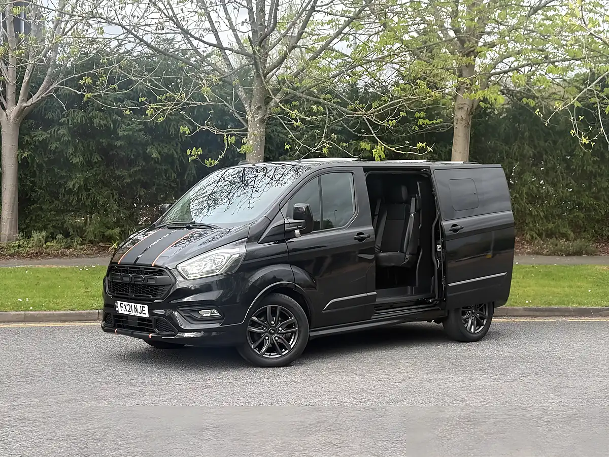 Used 2021 Ford Transit Custom Sport Black - Front View