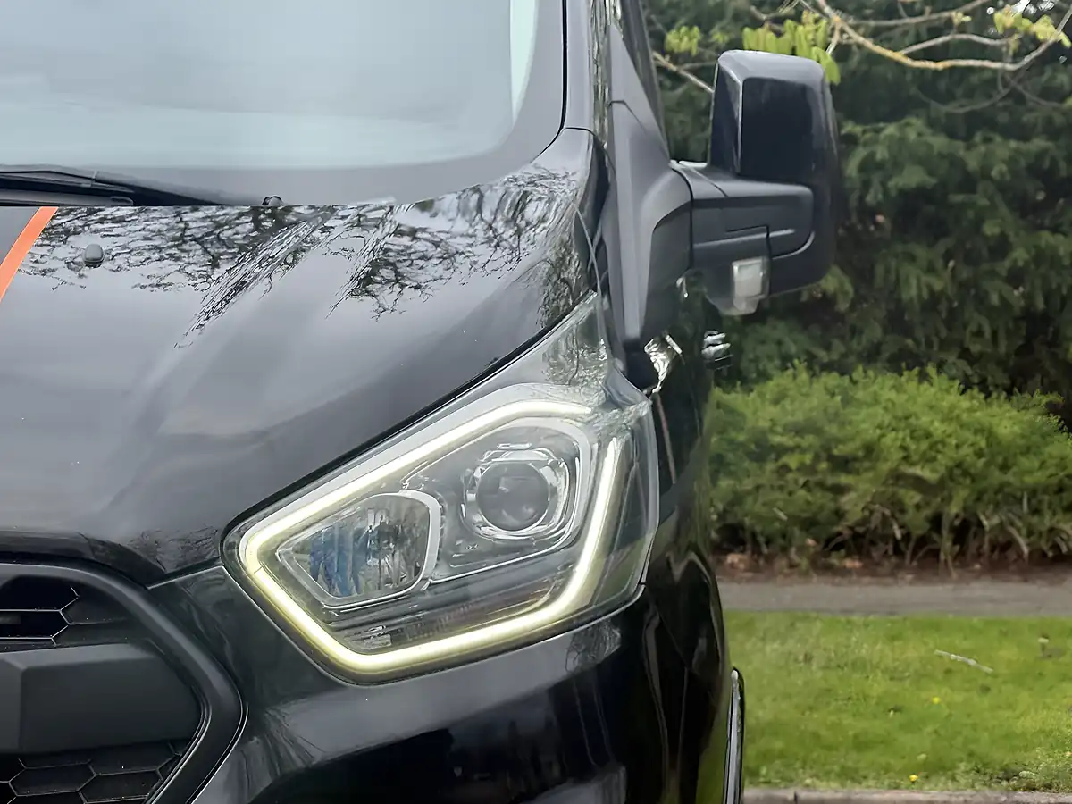 Used 2021 Ford Transit Custom Sport Black - Interior and Exterior details 6
