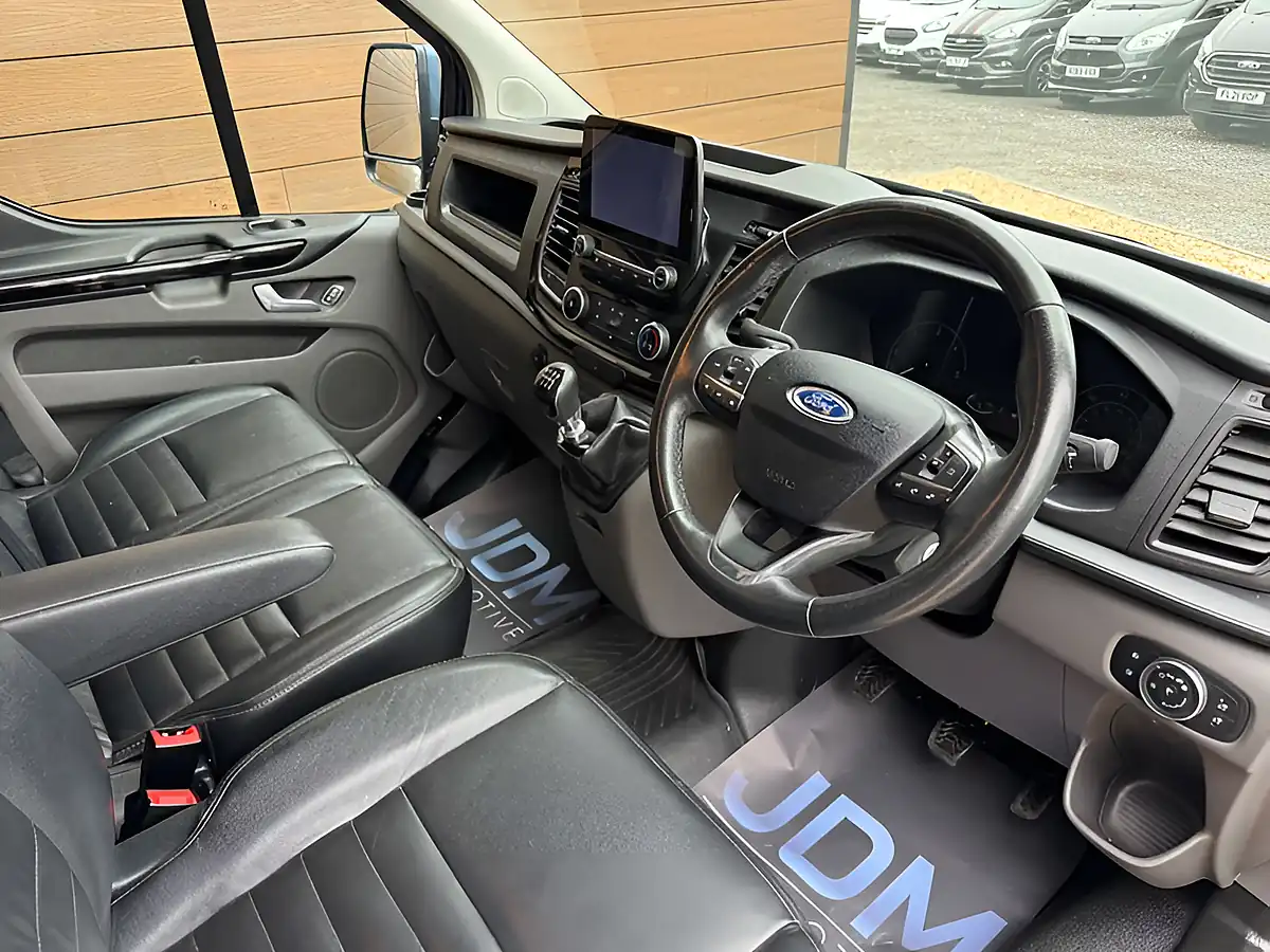 Used 2021 Ford Transit Custom Trail Blue Metallic - Interior and Exterior details 16