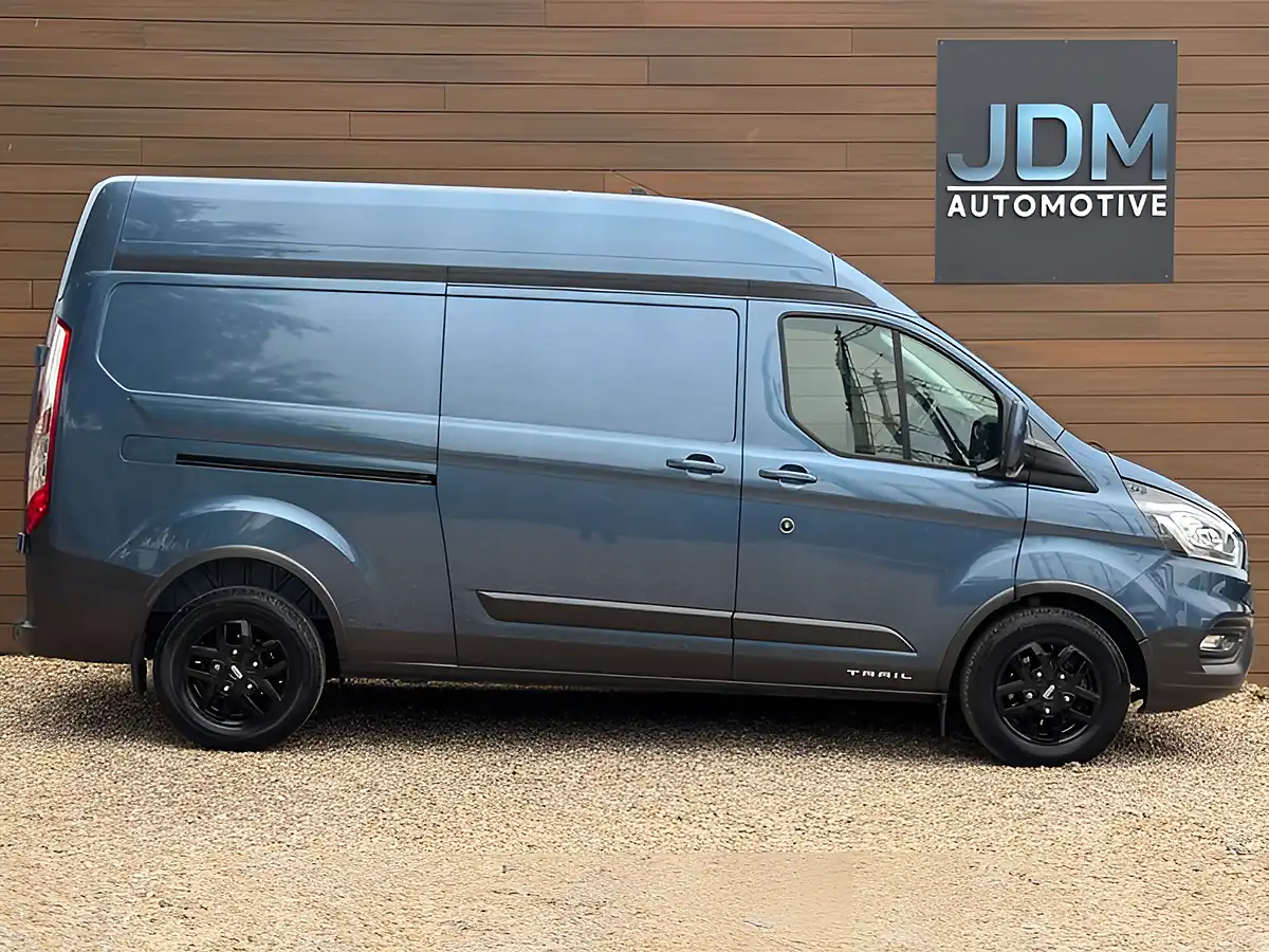 Used 2021 Ford Transit Custom Trail Blue Metallic - Interior and Exterior details 2