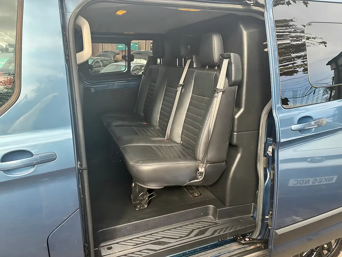 Used 2021 Ford Transit Custom Trail Crew Blue - Interior and Exterior details 19