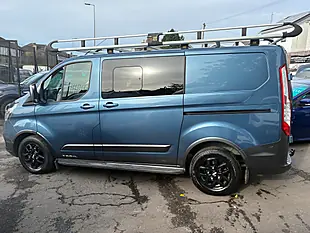 Used 2021 Ford Transit Custom Trail Crew Blue - Interior and Exterior details 5