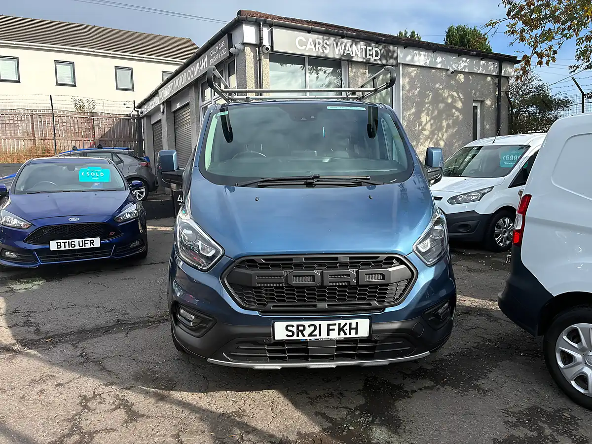 Used 2021 Ford Transit Custom Trail Crew Blue - Interior and Exterior details 7