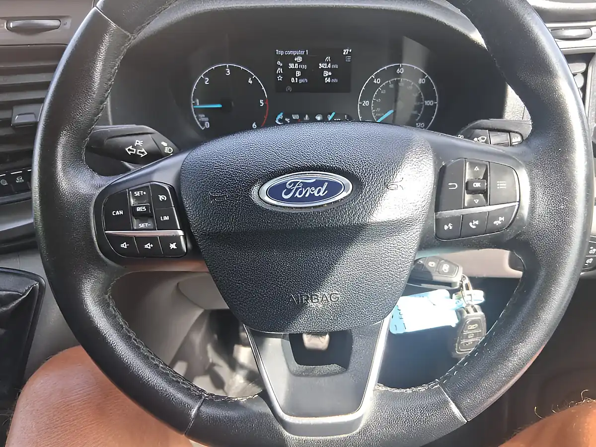 Used 2021 Ford Transit Custom Trend Blue - Interior and Exterior details 14