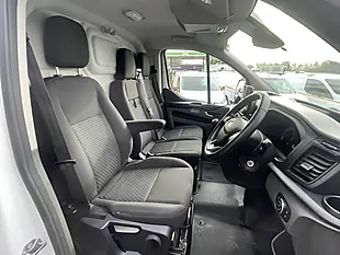 Used 2021 Ford Transit Custom Trend L2H2 White - Interior and Exterior details 10