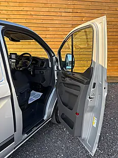 Used 2021 Ford Transit Custom Trend Moondust Silver - Interior and Exterior details 12