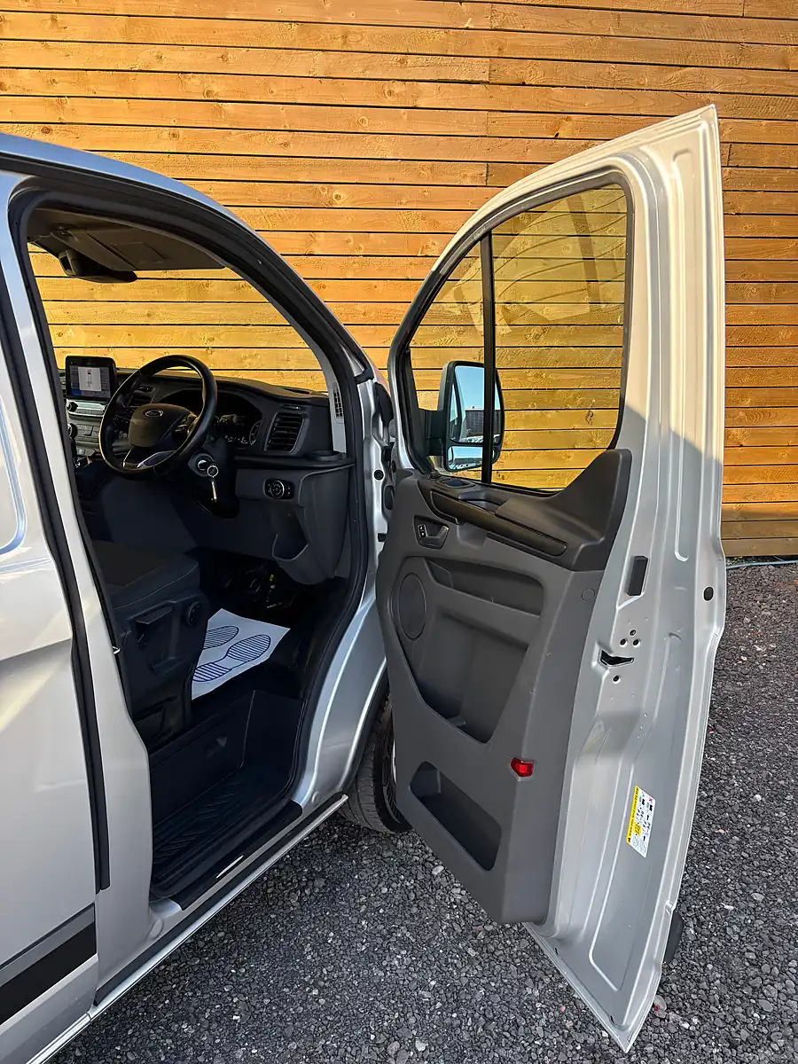 Used 2021 Ford Transit Custom Trend Moondust Silver - Interior and Exterior details 12