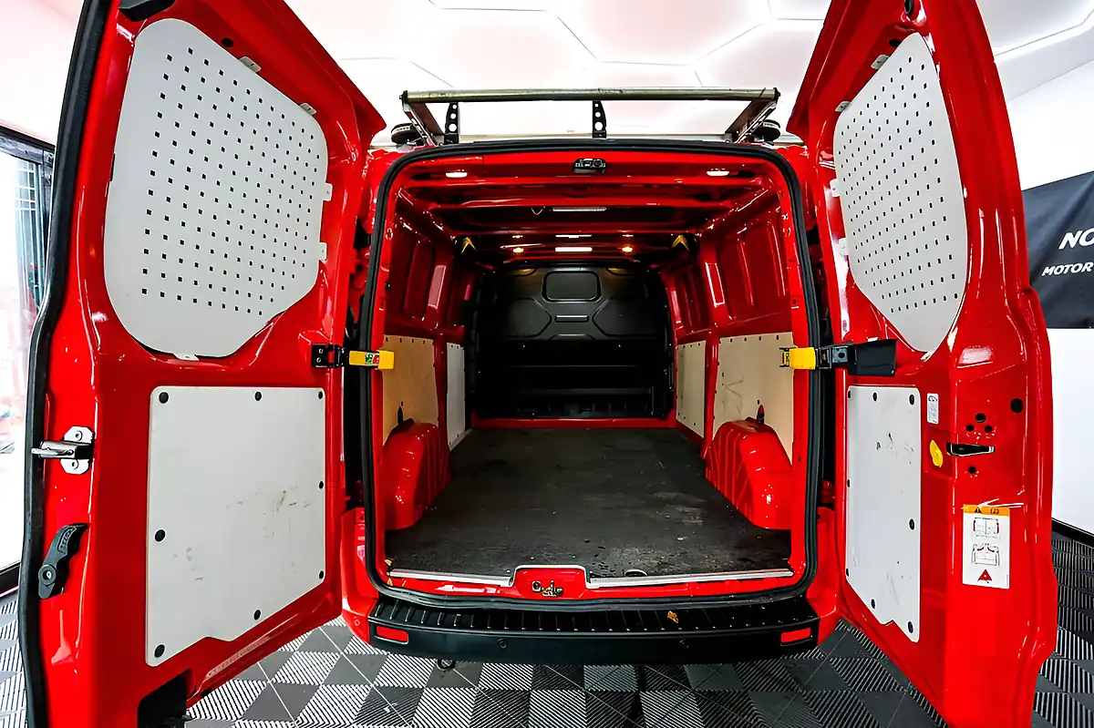 Used 2021 Ford Transit Custom Trend Red - Interior and Exterior details 10