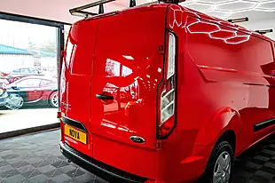Used 2021 Ford Transit Custom Trend Red - Interior and Exterior details 12