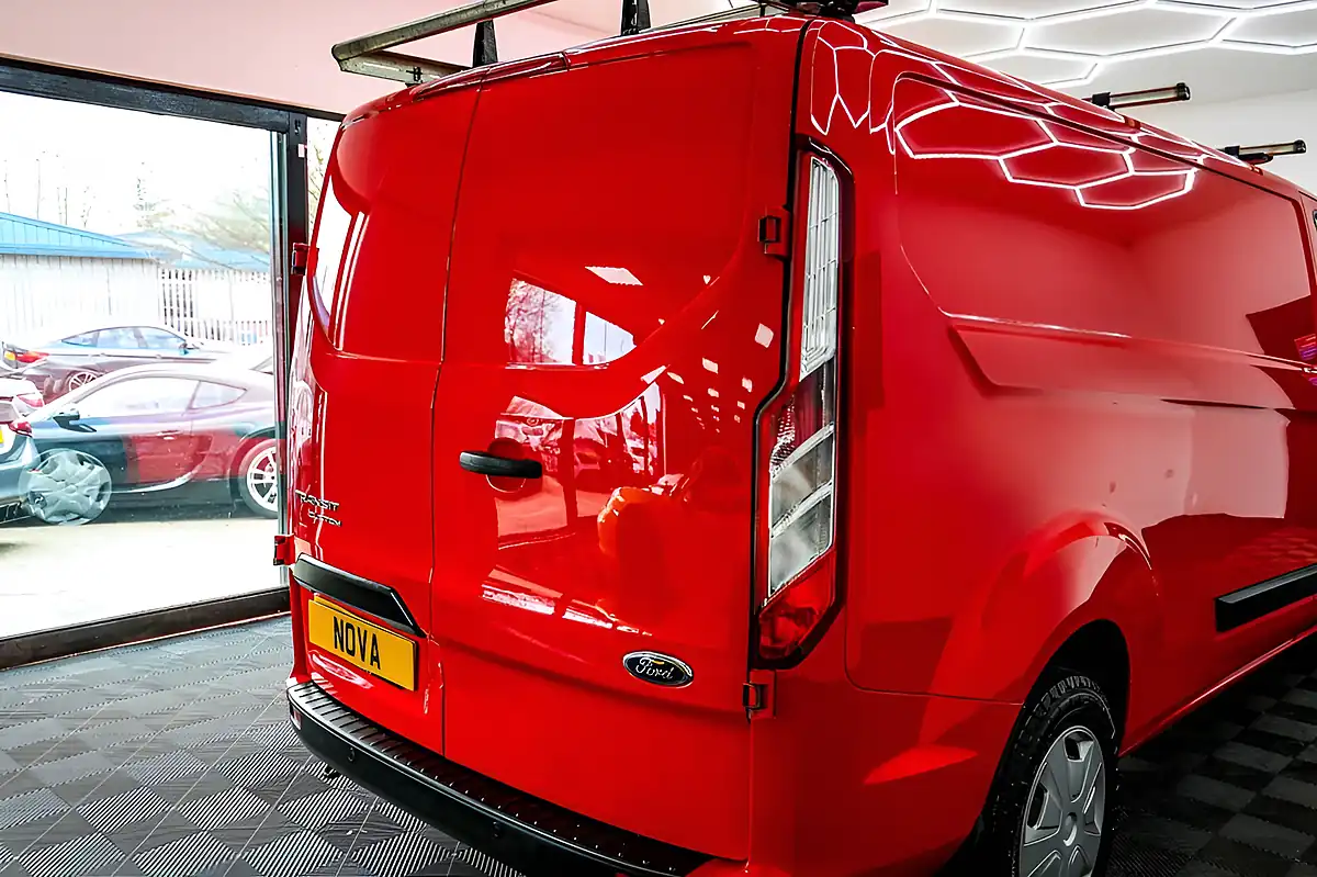 Used 2021 Ford Transit Custom Trend Red - Interior and Exterior details 12