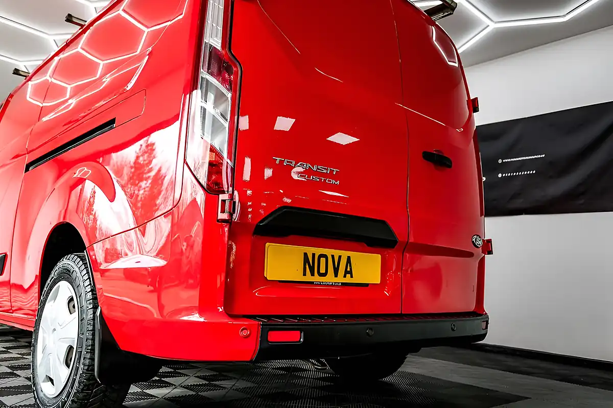 Used 2021 Ford Transit Custom Trend Red - Interior and Exterior details 13