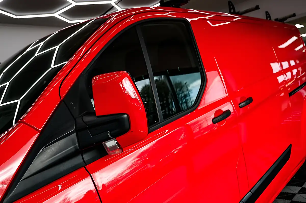 Used 2021 Ford Transit Custom Trend Red - Interior and Exterior details 17