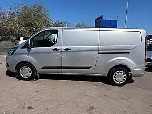 Used 2021 Ford Transit Custom Trend Silver - Interior and Exterior details 14
