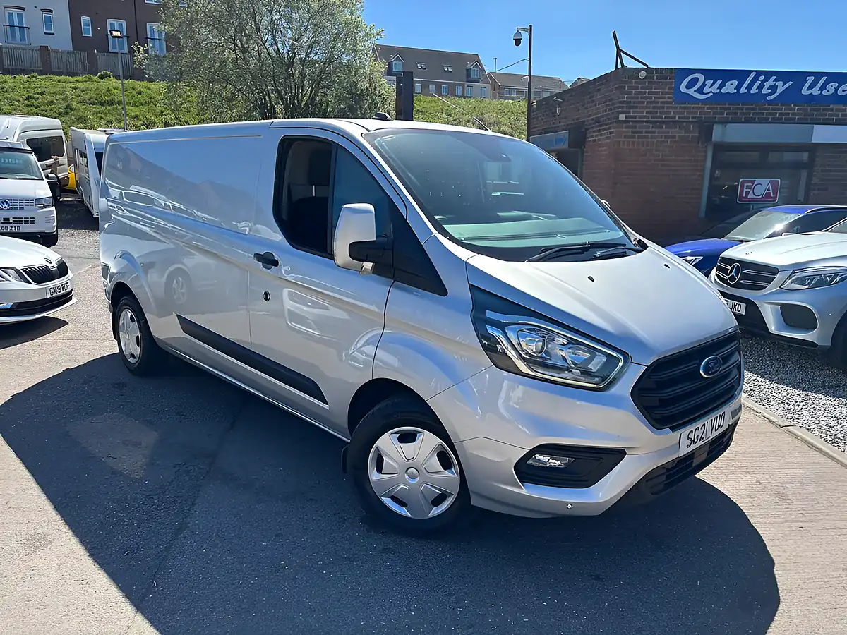 Used 2021 Ford Transit Custom Trend Silver - Interior and Exterior details 3