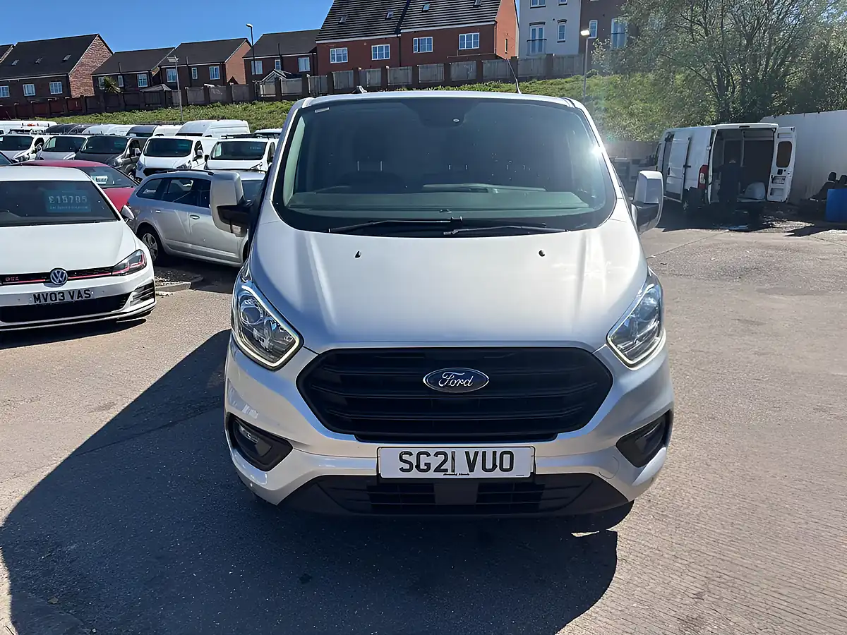Used 2021 Ford Transit Custom Trend Silver - Interior and Exterior details 4