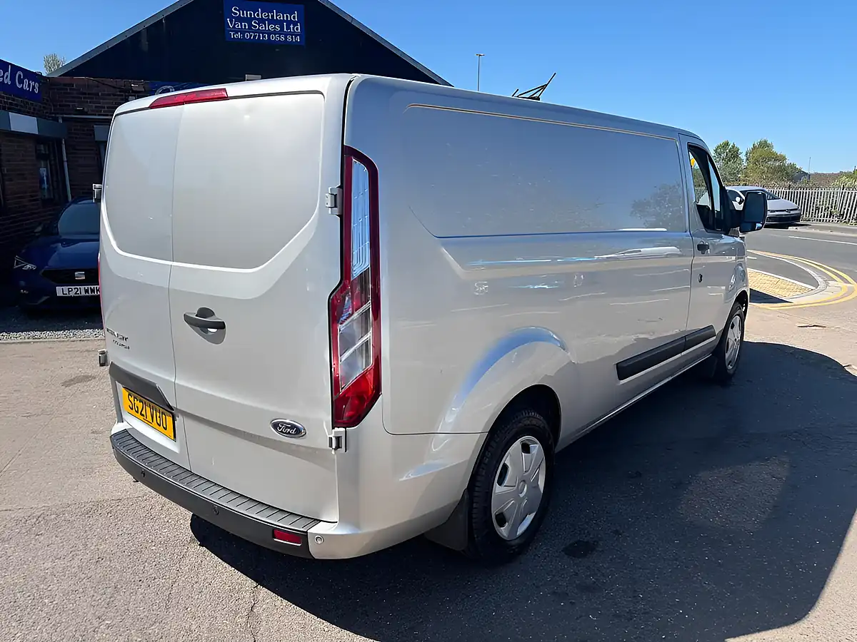 Used 2021 Ford Transit Custom Trend Silver - Interior and Exterior details 8