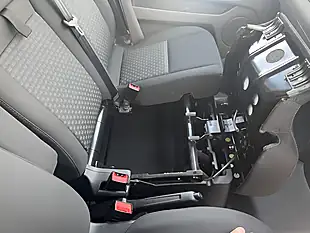 Used 2021 Ford Transit Custom Trend White - Interior and Exterior details 9