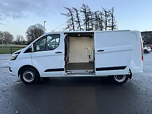 Used 2021 Ford Transit Custom Trend White - Interior and Exterior details 13