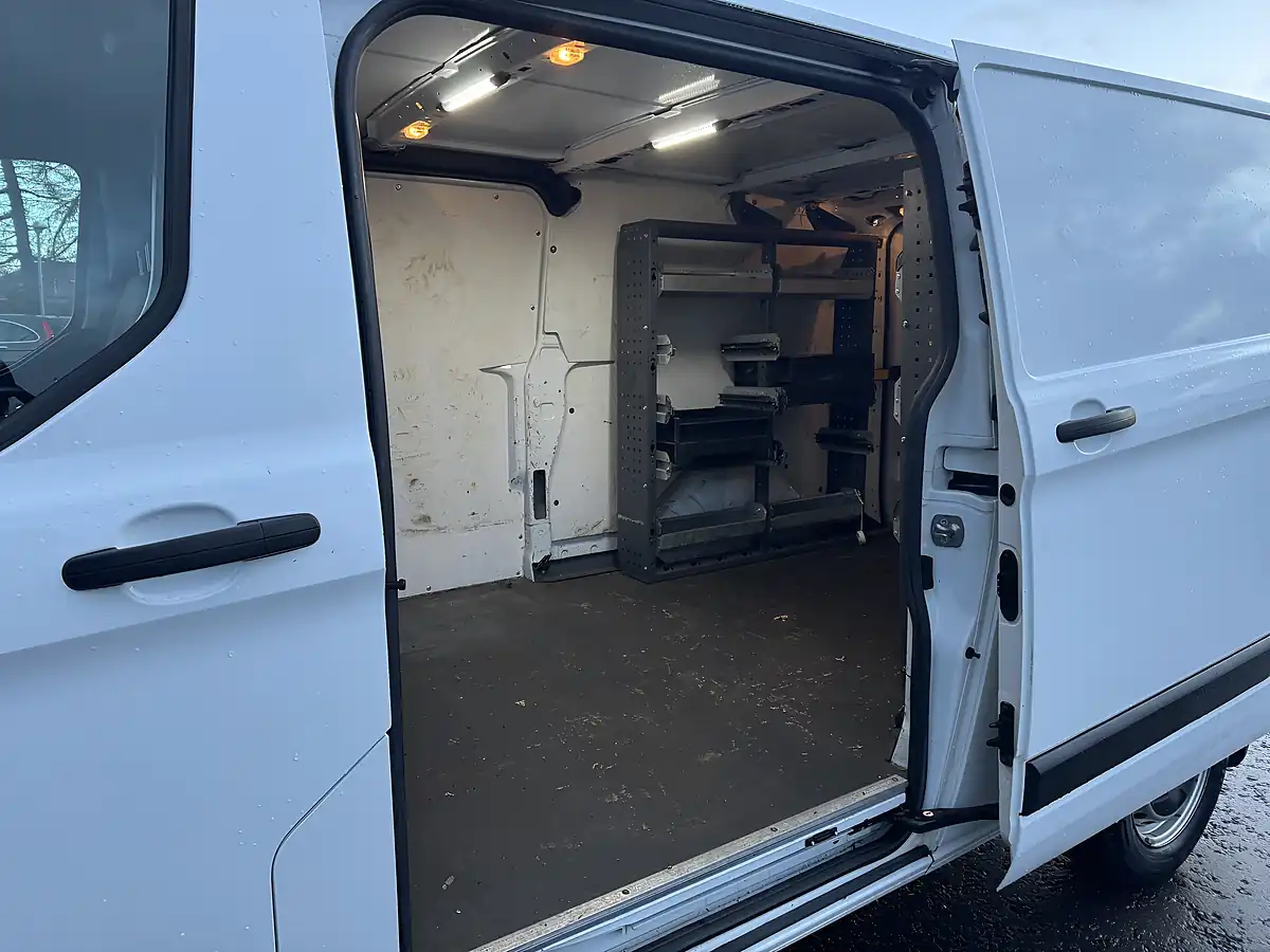 Used 2021 Ford Transit Custom Trend White - Interior and Exterior details 14