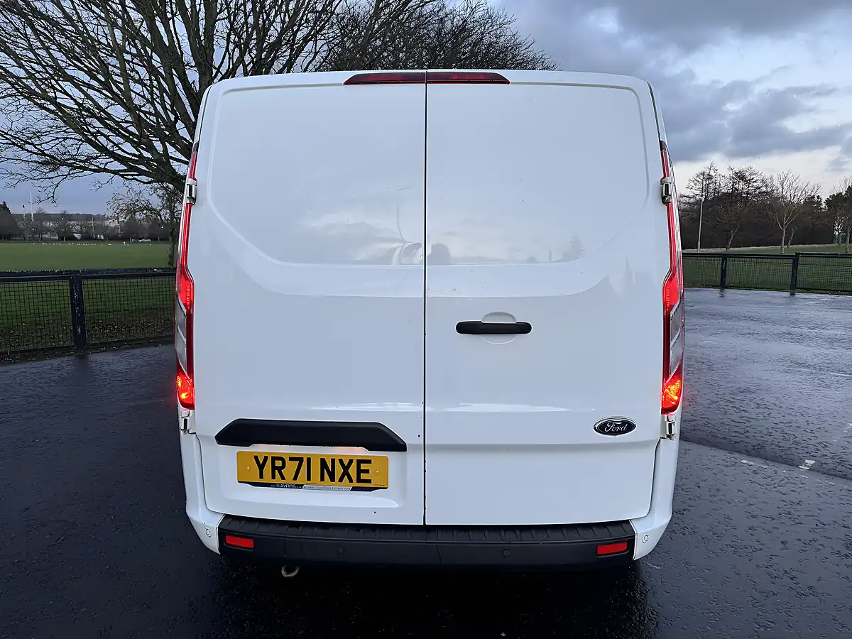Used 2021 Ford Transit Custom Trend White - Interior and Exterior details 6