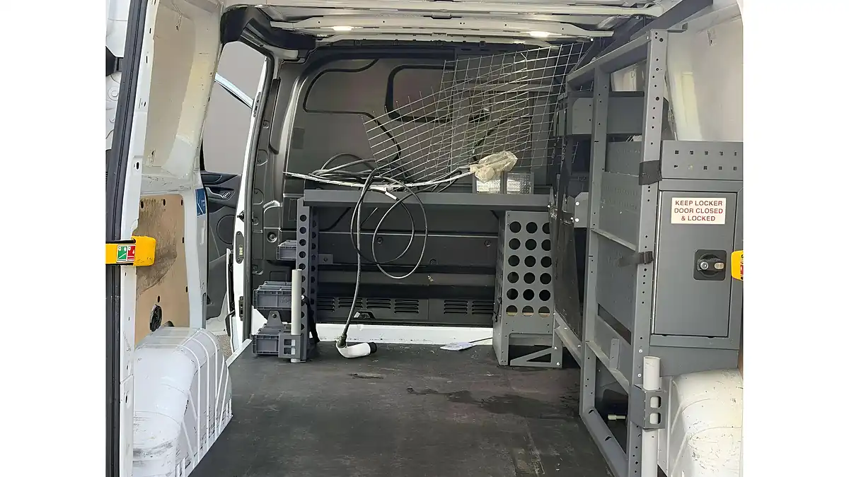 Used 2021 Ford Transit Custom Trend White - Interior and Exterior details 16