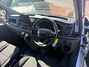 Used 2021 Ford Transit Custom Trend White - Interior and Exterior details 11
