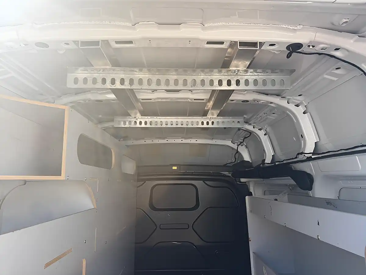 Used 2021 Ford Transit Custom Trend White - Interior and Exterior details 20