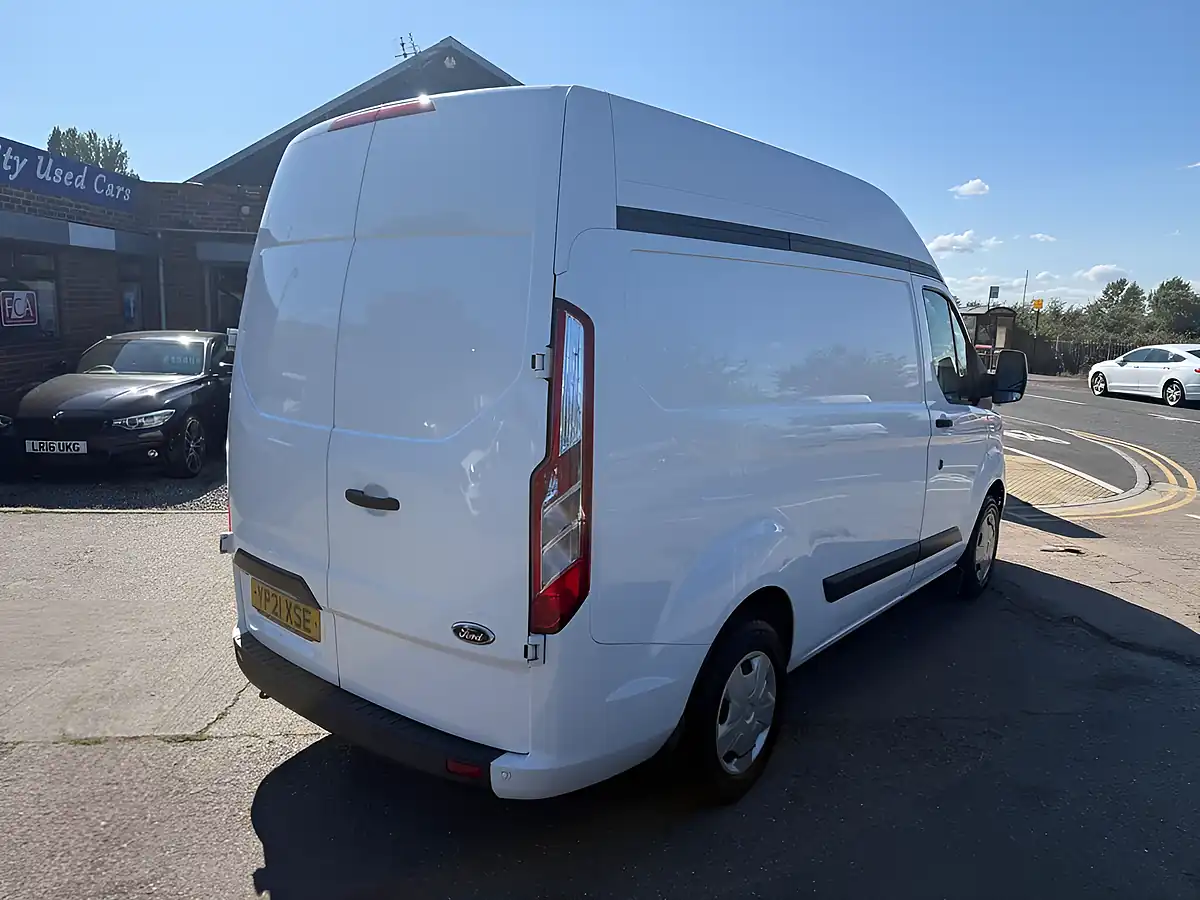 Used 2021 Ford Transit Custom Trend White - Interior and Exterior details 3