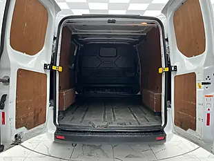 Used 2021 Ford Transit Custom Trend White - Interior and Exterior details 14