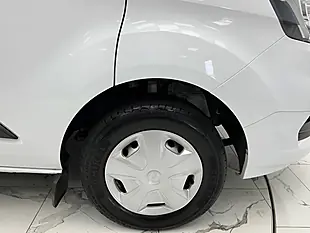 Used 2021 Ford Transit Custom Trend White - Interior and Exterior details 15