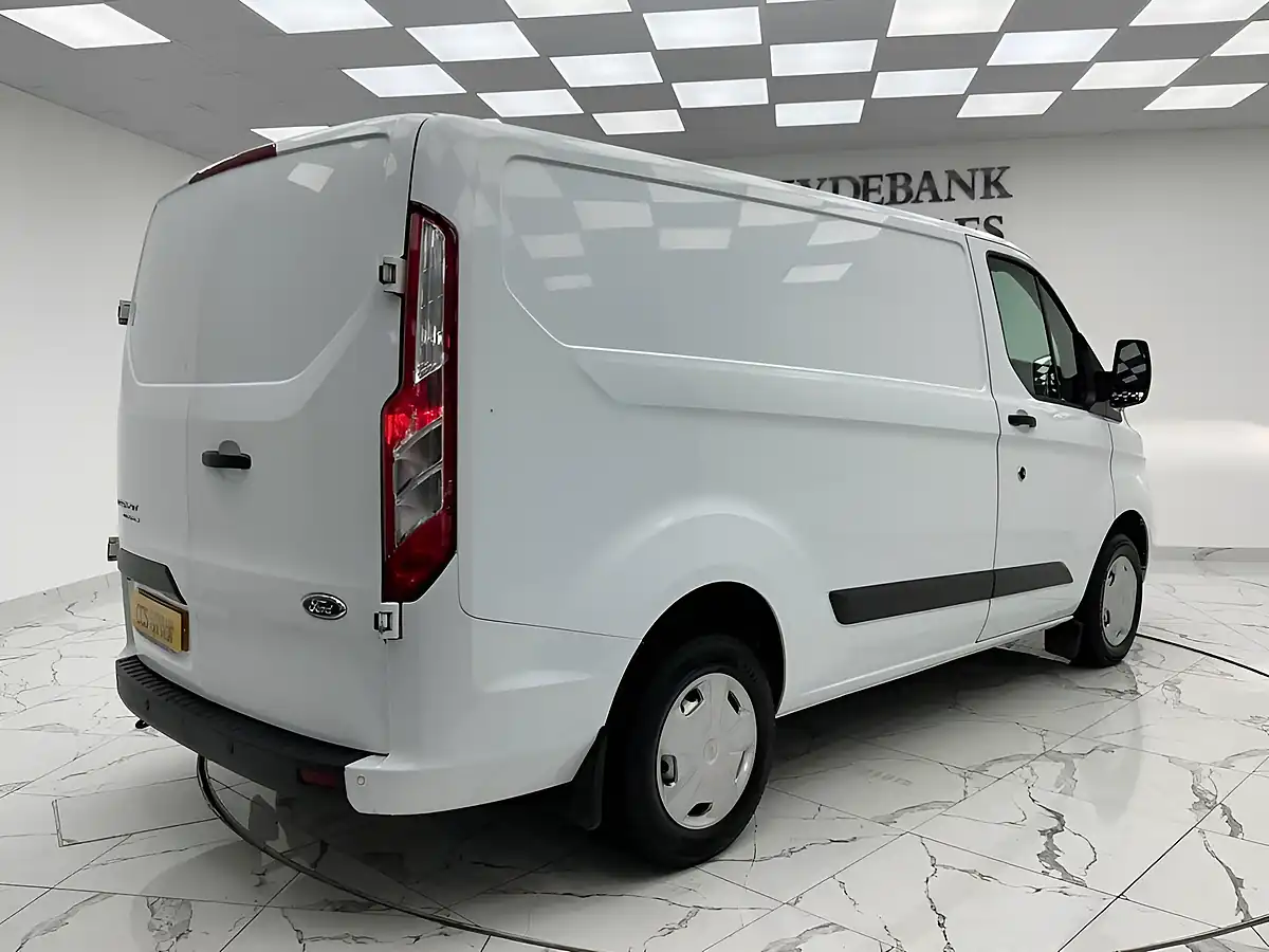 Used 2021 Ford Transit Custom Trend White - Interior and Exterior details 7