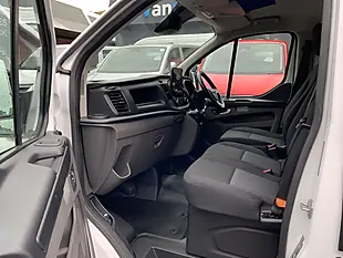 Used 2021 Ford Transit Custom Trend White - Interior and Exterior details 15