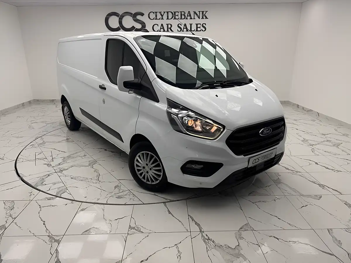Used 2021 Ford Transit Custom Trend White - Front View