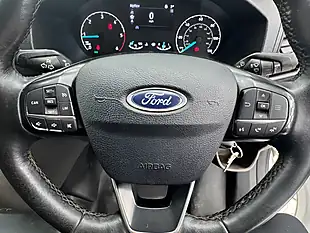 Used 2021 Ford Transit Custom Trend White - Interior and Exterior details 11