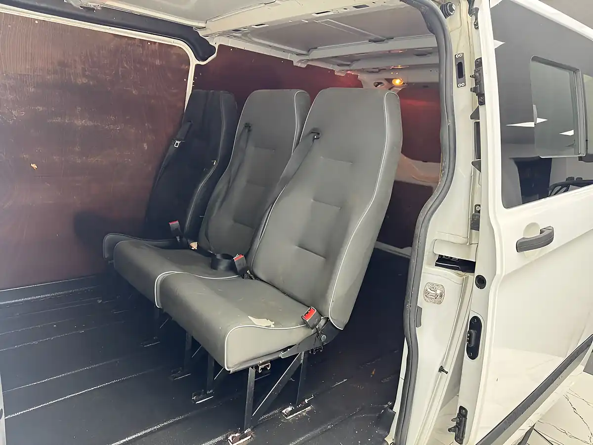 Used 2021 Ford Transit Custom Trend White - Interior and Exterior details 20