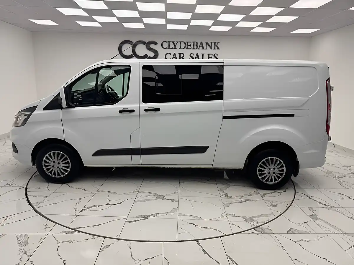 Used 2021 Ford Transit Custom Trend White - Interior and Exterior details 6