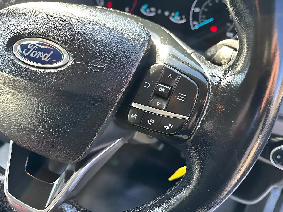 Used 2021 Ford Transit Custom Trend White - Interior and Exterior details 15
