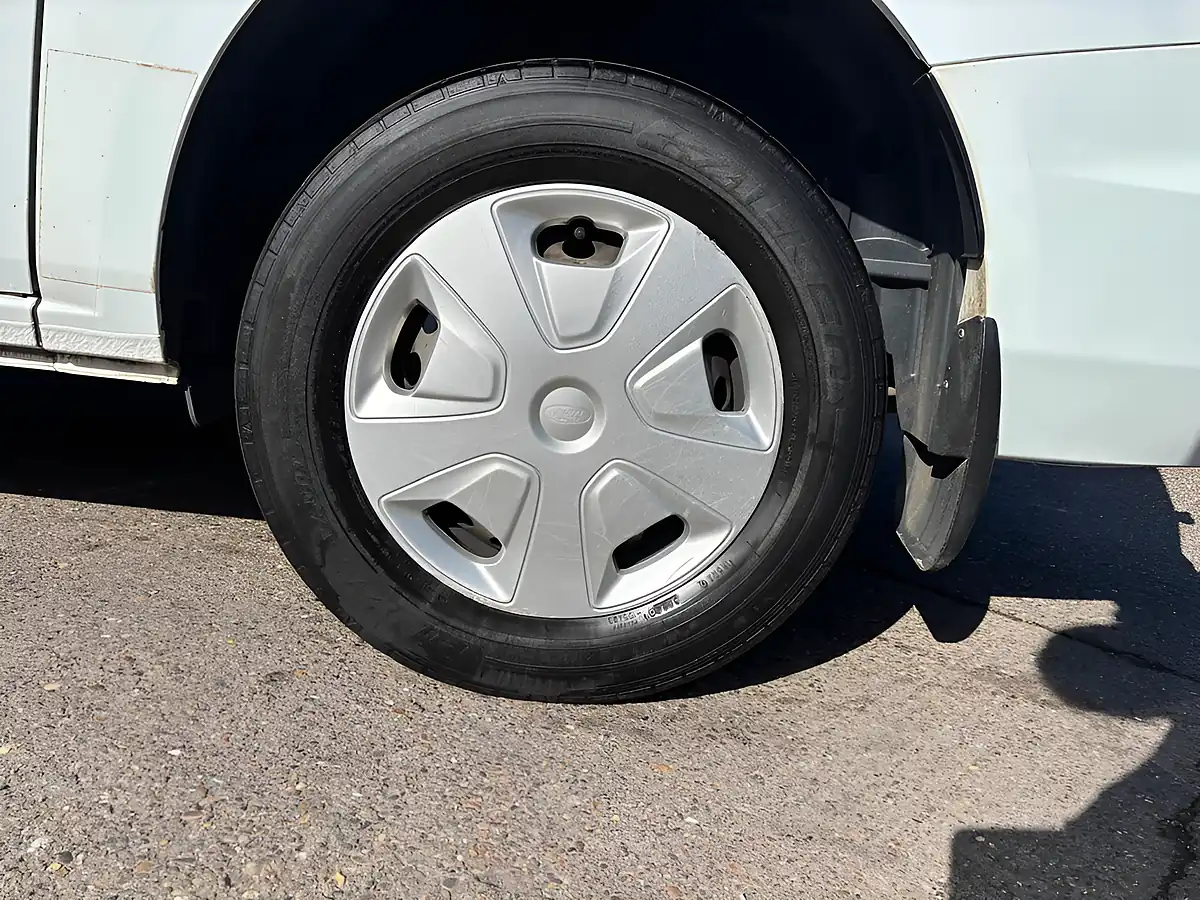 Used 2021 Ford Transit Custom Trend White - Interior and Exterior details 17