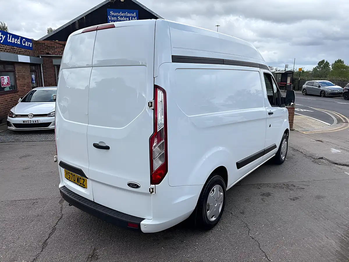 Used 2021 Ford Transit Custom Trend White - Interior and Exterior details 10