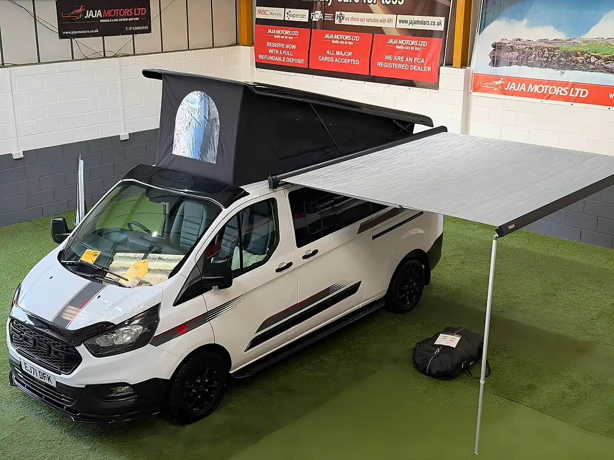 Used 2021 Ford Transit Custom White - Interior and Exterior details 8