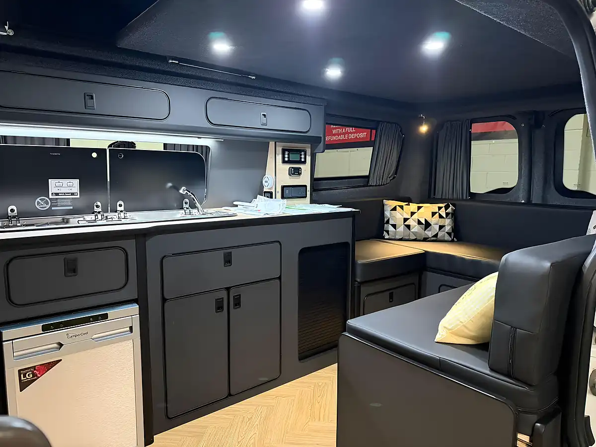 Used 2021 Ford Transit Custom White - Interior and Exterior details 9