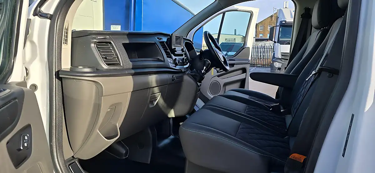 Used 2021 Ford Transit Custom White - Interior and Exterior details 19