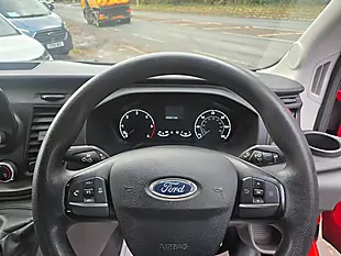Used 2021 Ford Transit Double Cab Tipper Red - Interior and Exterior details 13