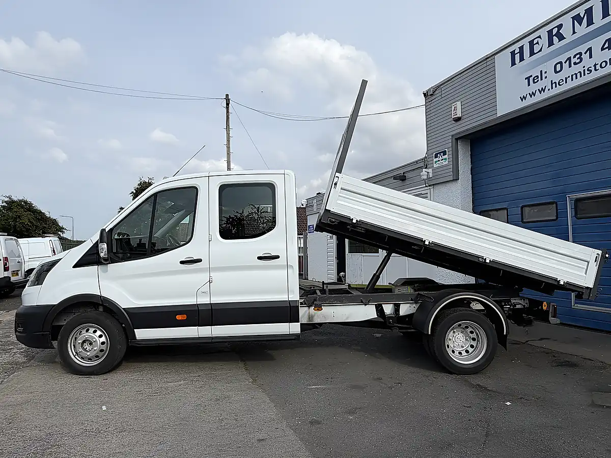 Used 2021 Ford Transit Leader Chassis Double Cab White - Interior and Exterior details 5