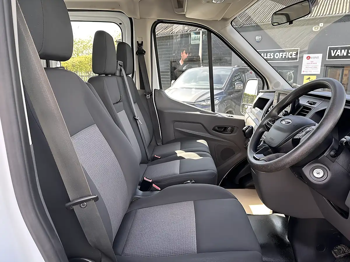 Used 2021 Ford Transit Leader Double Cab Tipper Frozen White (solid Paint) - Interior and Exterior details 5