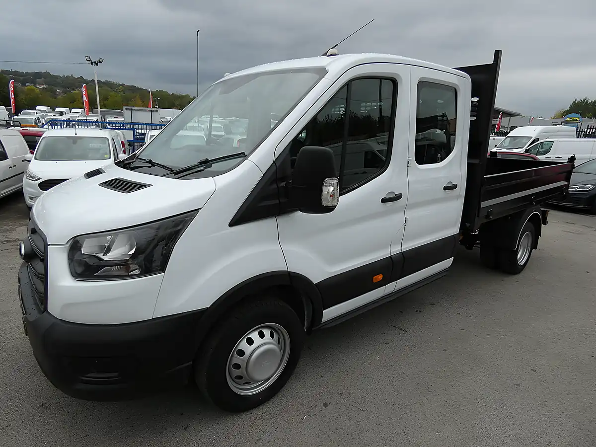Used 2021 Ford Transit Leader Frozen White - Interior and Exterior details 12
