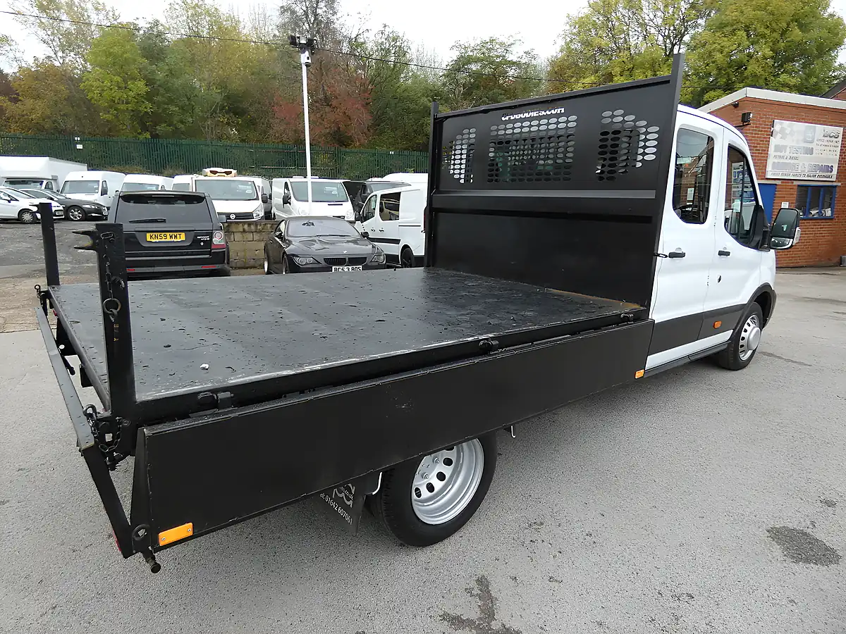 Used 2021 Ford Transit Leader Frozen White - Interior and Exterior details 18