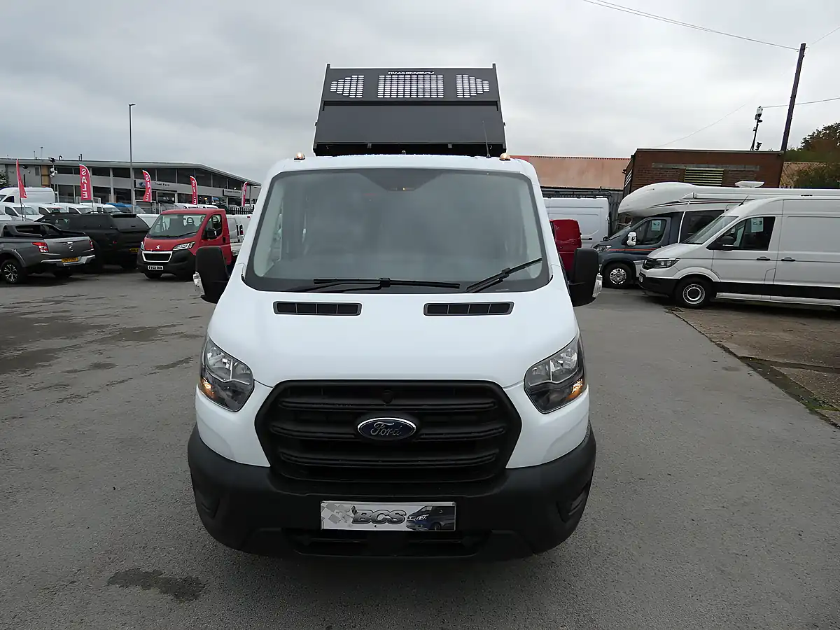 Used 2021 Ford Transit Leader Frozen White - Interior and Exterior details 19